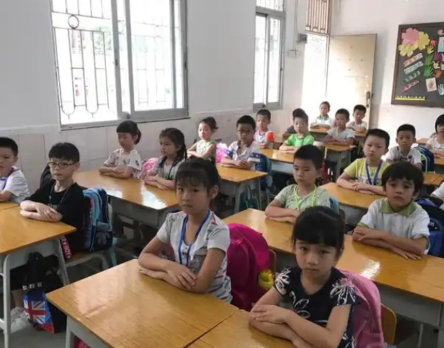 在返校预备上极简清单成为趋势轻装上阵有助于减轻心思担负